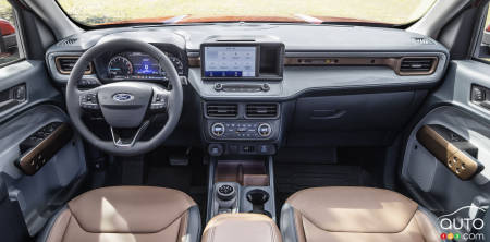 2022 Ford Maverick, interior